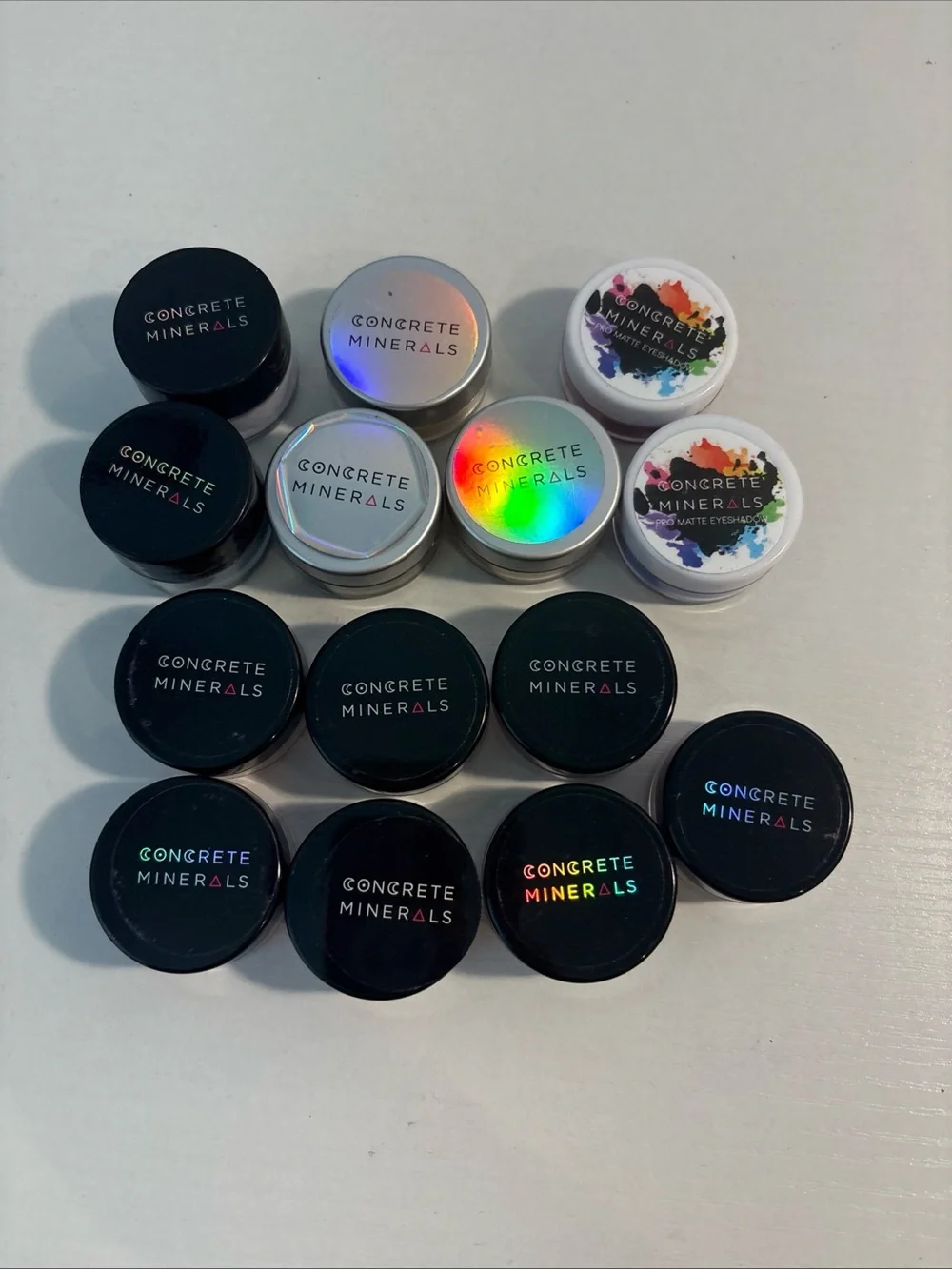 Concrete Minerals Eyeshadows Bundle.